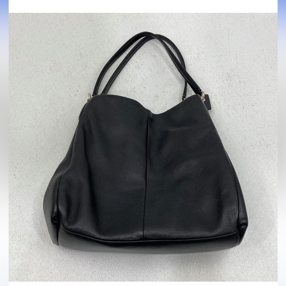 Coach Madison Leather Phoebe Handbag Purse Shoulder Bag Tote black (gently used)